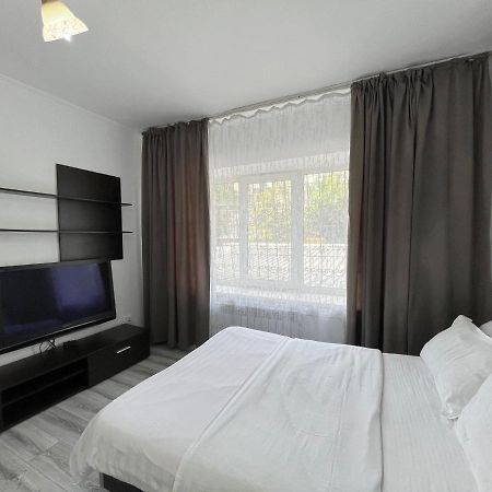 Ferienwohnung Наурызбай Almaty Exterior foto